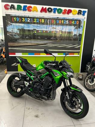 KAWASAKI Z900 KAWASAKI Z900